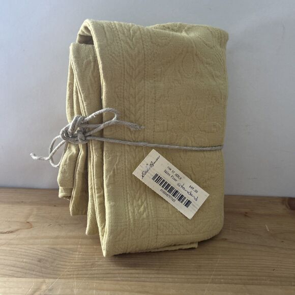 Eddie Bauer Pillow Sham NWT Yellow Embossed Cotton Heirloom Standard Cases - Picture 1 of 4